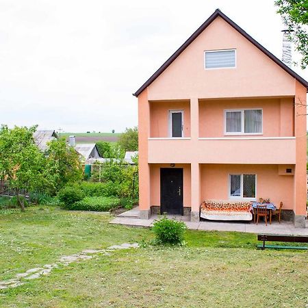 Guest House Cherepaha Kamianets-Podilskyi Εξωτερικό φωτογραφία