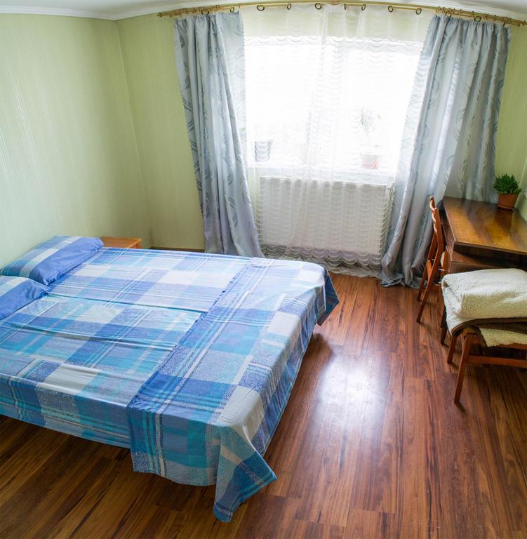 Guest House Cherepaha Kamianets-Podilskyi Εξωτερικό φωτογραφία