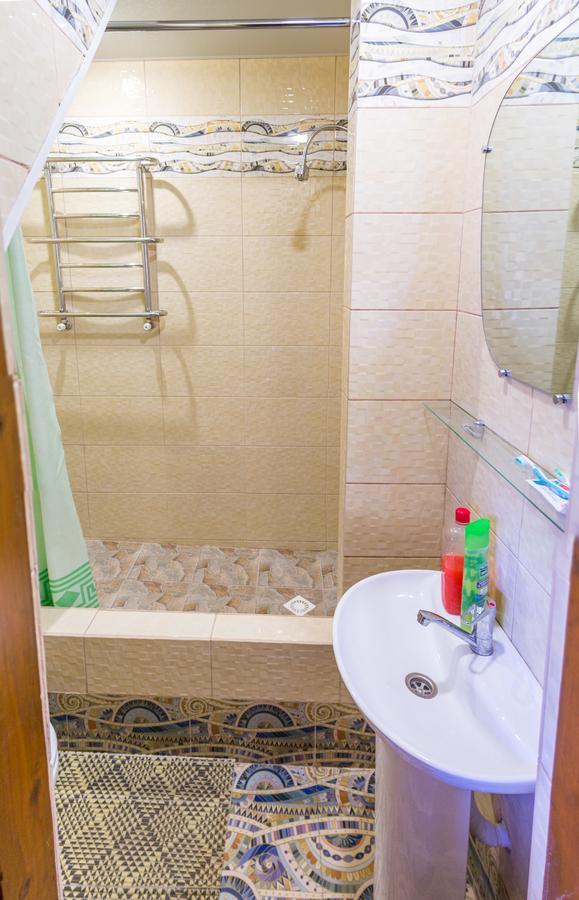 Guest House Cherepaha Kamianets-Podilskyi Εξωτερικό φωτογραφία
